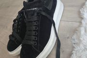Lovely black suede sneakers