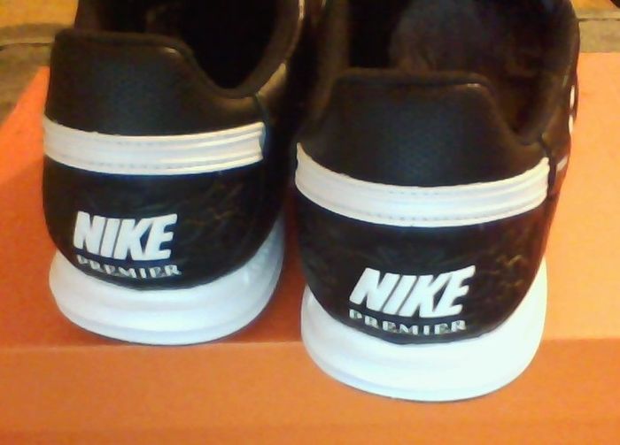 nike premier III astro turf football size 8.5