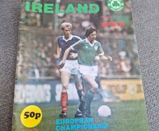 Ireland v Spain 17.11.1982 soccer programme
