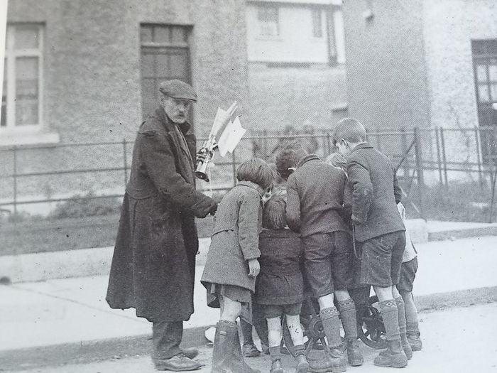 Rooms of Time: Memories of Ulster People