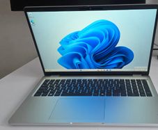 Dell pro 16 plus  16inch u7 265u 32gb 4800 512 ssd