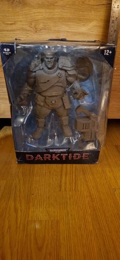 warhammer figure dark tide paintable