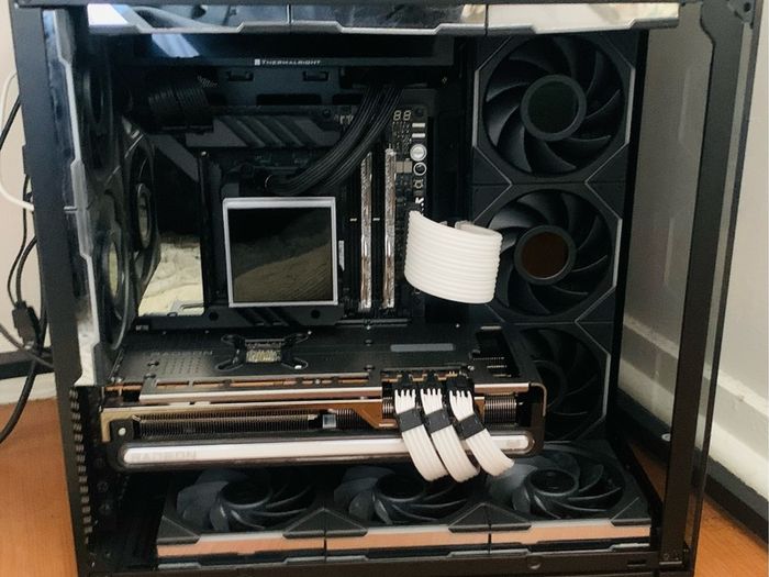 Lian Li O11 Vision Compact