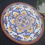 Hand-painted Italian ceramic plate in the classic "Ricco Deruta" pattern Image 4