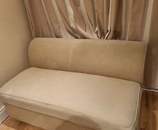 2 seater couch with pull out bed