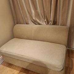 2 seater couch with pull out bed