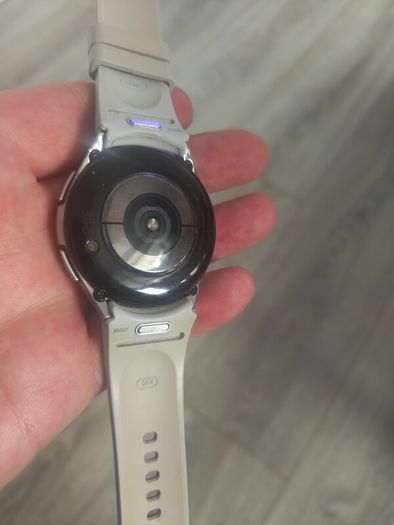 Samsung galaxy Classic 6 Smart watch