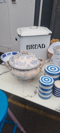 6 Cornishware Style Storage Tins