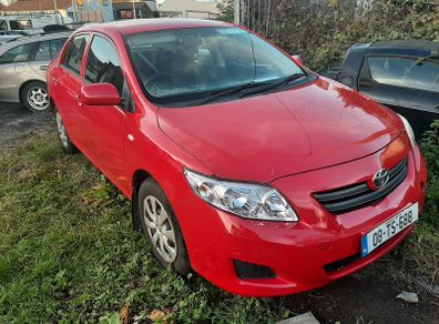Toyota Corolla E150 1.4 D4D 08 red parts