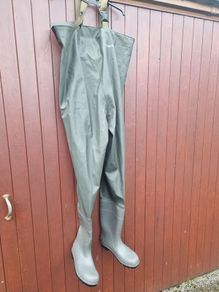Kinetic Waders Brand New