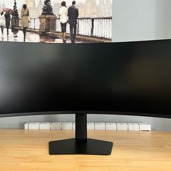 Samsung Odyssey G9 49"