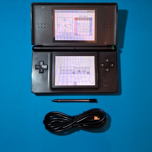 DS Lite Console with Games