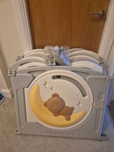 Smyths large playpen