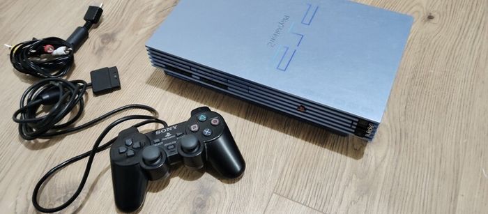 Ps2 Playstation 2 Limited edition Aqua Refurbished Original black controller
