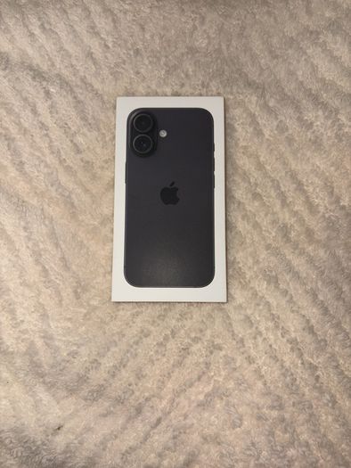 iPhone 16