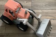 Toy tractor