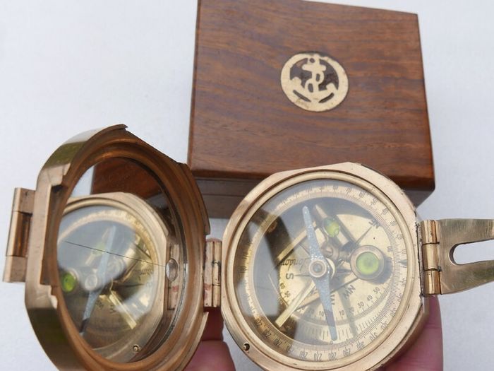 Vintage Stanley London Brunton  Brass Nautical Compass with Wooden Box