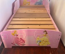 toddler princess bed