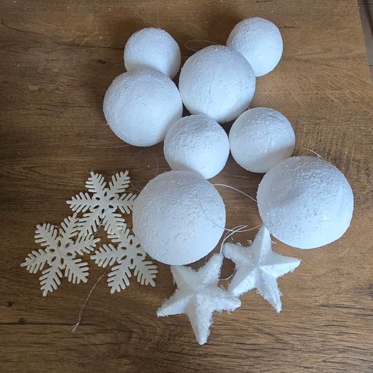Christmas tree decorations
