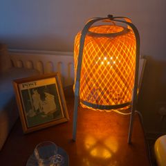 desk lamp