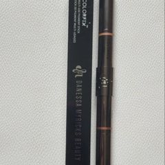 Danessa Myricks Colorfix Multi-Use Pigment Stick Duo 7 Magic Hour & Aurora Radiance