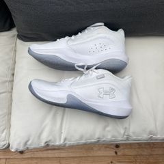 Under Armour Runners
