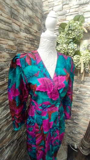 Vintage 80s Shelby Wrap dress XS