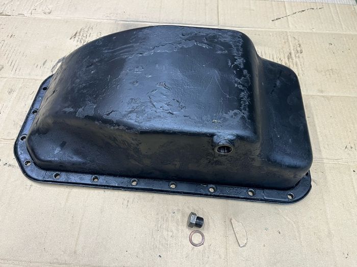 Land Rover Series oil sump