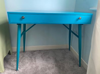 Bedroom desk teal