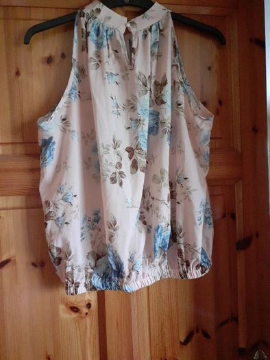 top/,blouse