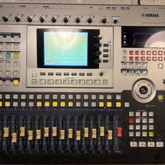 Yamaha AW4416 Professional Audio Workstation + CD-RW Drive