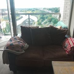 2 seater deep couch