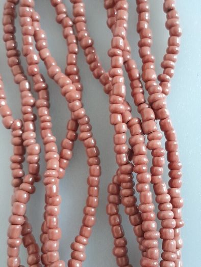 NECKLACE - Vintage - Seed Bead and Shell