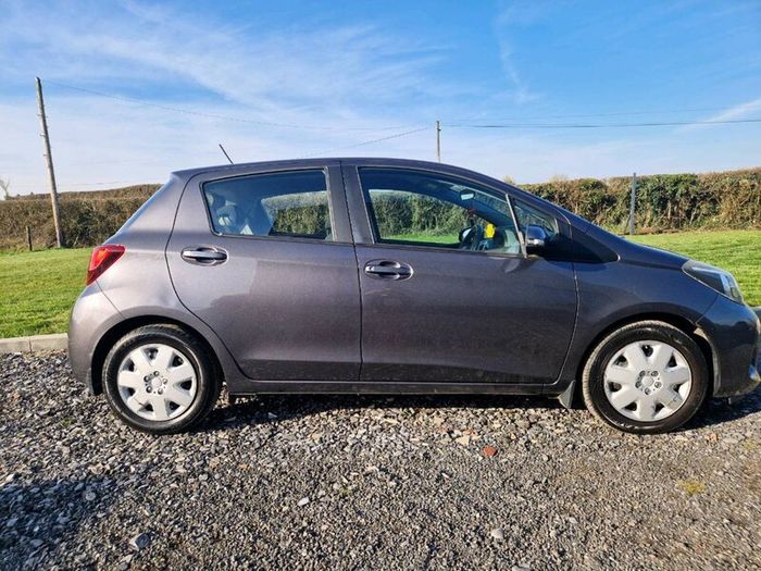 Toyota Yaris Luna 1.4 D4d (cheap To Run-65mpg)