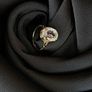 Beautiful 9ct yellow gold white topaz ring Image 5