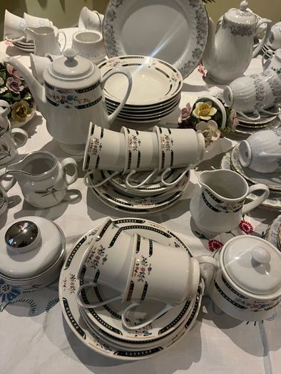 Coffee sets and glasses