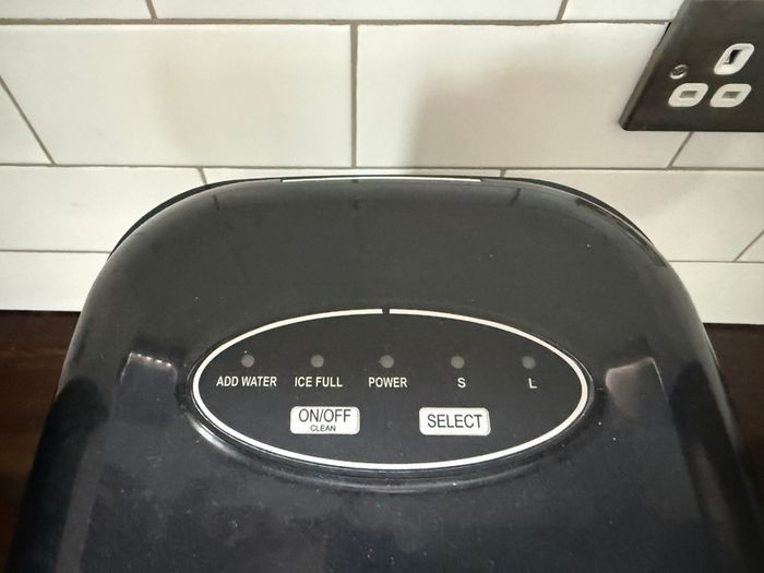 Counter top Ice Making Machine