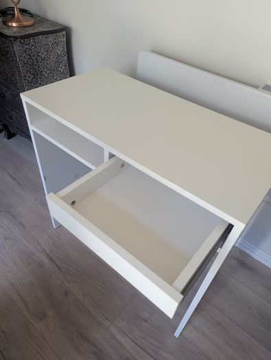 White Desk