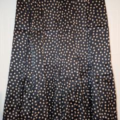 Stunning satin feel for midi skirt from Groth