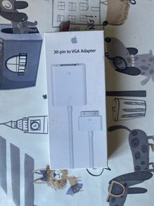 Apple : 30 Pin To Vga Adapter