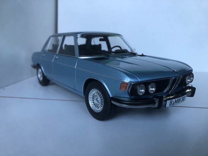 model cars Autoart, minichamps, Otto, Norev etc