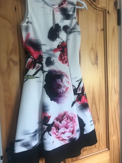 Ladies flowering dress