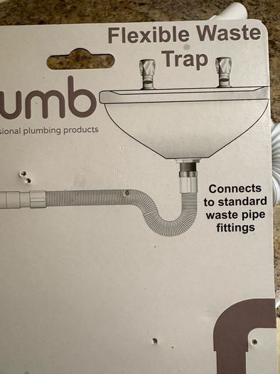 Flexible waste pipe