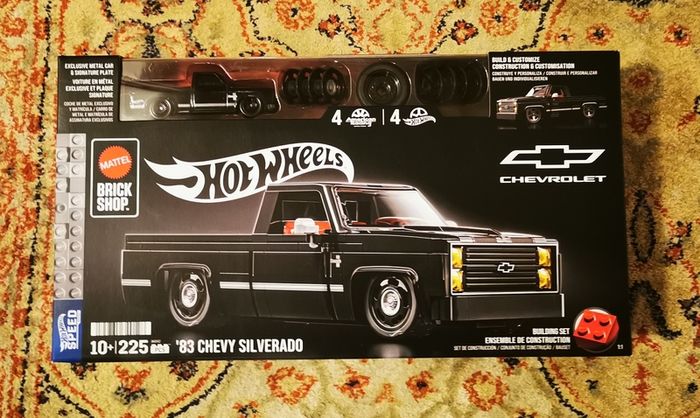 Mattel Brick Shop Hot Wheels 83 Chevy Silverado Building Toy Kit