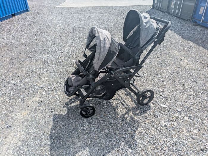 Double Baby buggy frame and seats