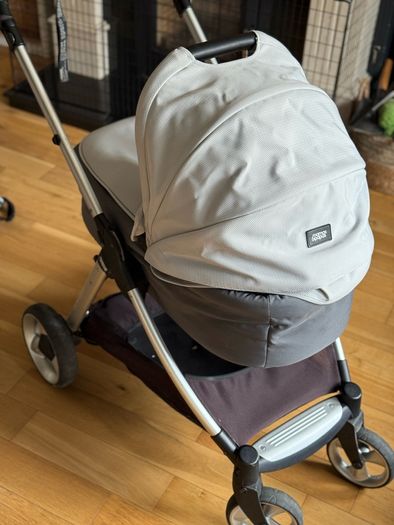 Baby Buggy - great condition
