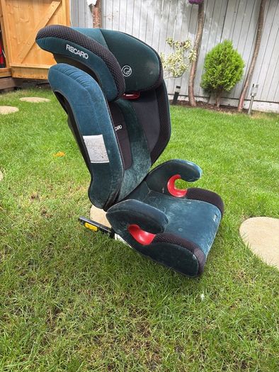 Recaro child car seat