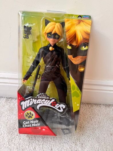 Cat Noir Miraculous Ladybug approx. 11" Fashion Doll Action Figure Please see photos