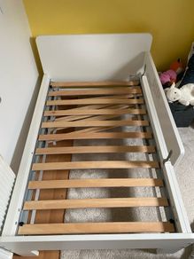childrens bed extendable Ikea