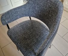 Bar stool